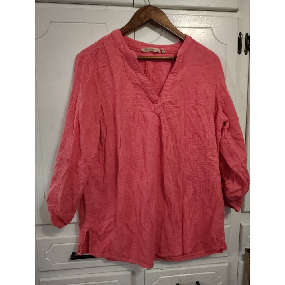 SOFT SURROUNDINGS Women's Size Medium LOT OF 2 Short-Sleeve Tops Blouse Shirt
